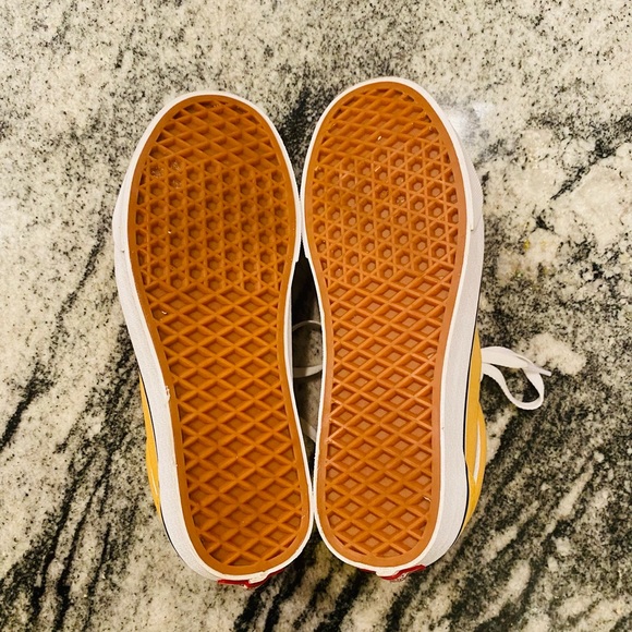 New Old Skool Vans Shoes - Picture 9 of 11